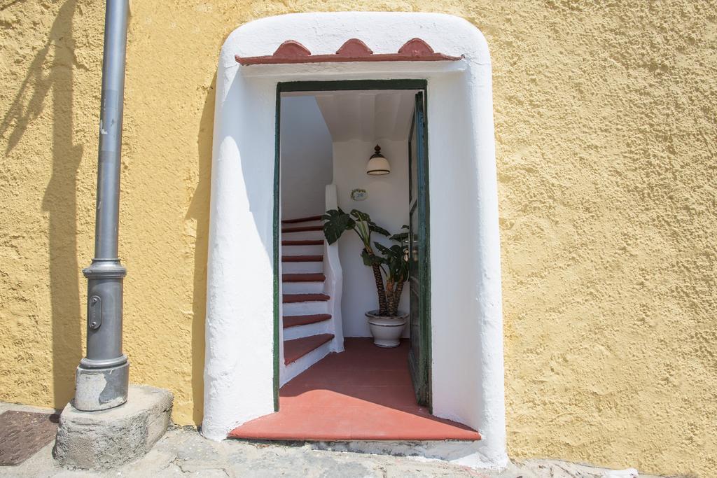 Appartamenti Casa Del Sole Sant'Angelo  Екстериор снимка
