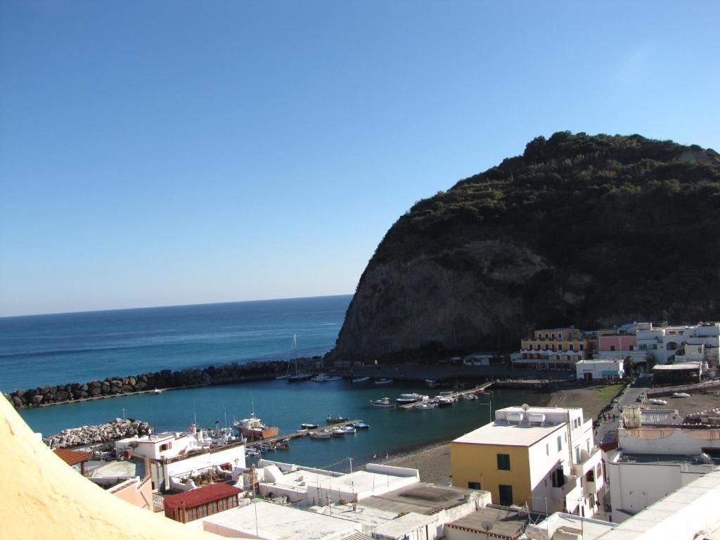 Appartamenti Casa Del Sole Sant'Angelo  Екстериор снимка